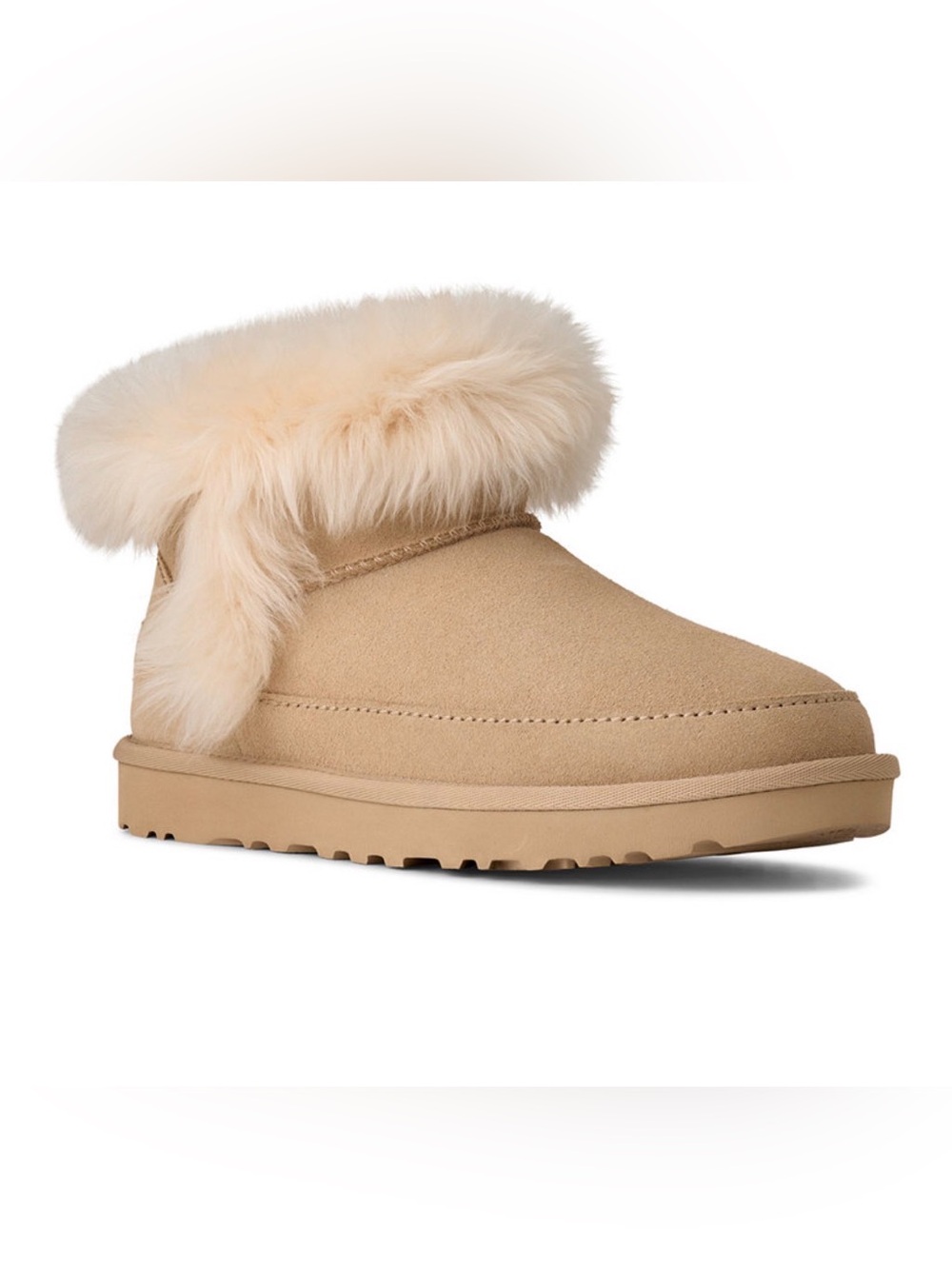 UGG Women's Classic Ultra Mini Chalet Round Toe Boots